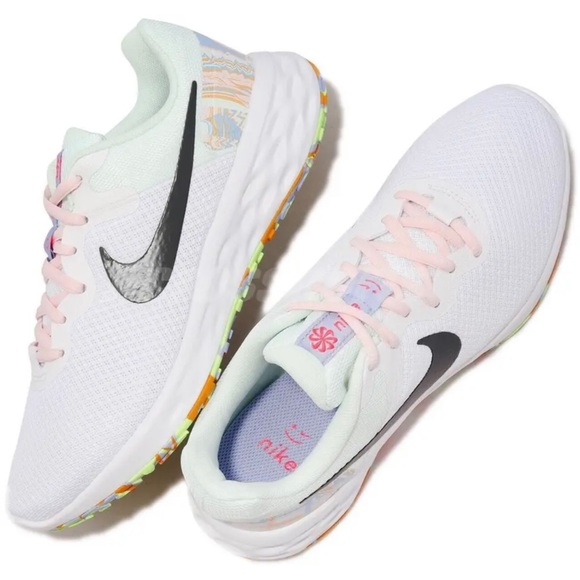 NEW NIKE WOMENS REVOLUTION 6 NN PRM RUNNING SHOES WHITE DK SMOKE GREY MULTI Sz10 - Picture 3 of 9